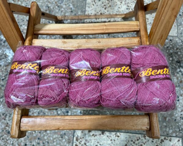 Bally/Bentley Acrylic Yarn balls 5x 4ply double knit - Image 15